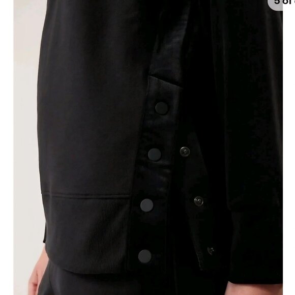 Athleta RetroPlush Velvet Crewneck Pullover Black Mixed Media Size L - Picture 8 of 12
